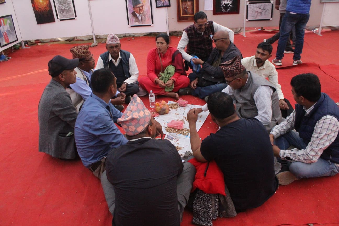 अझै सुरु भएन एमालेको बन्दसत्र, फुर्सदिला भए प्रतिनिधि (तस्वीरहरू)